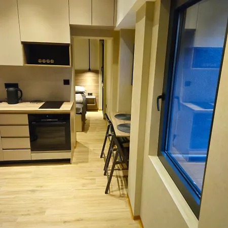 Gold Star Center Parking On Request * نوفي ساد